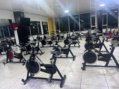 Gym Golden Fish - Carrera 86b, Cl. 42a Sur, Bogotá, Cundinamarca, Colombia