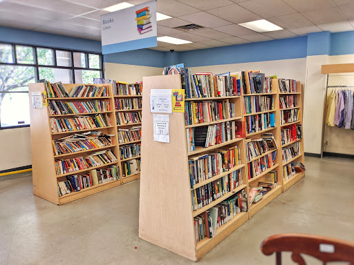 Thrift Store «Goodwill Industries of New Mexico - Coors at Paseo», reviews and photos