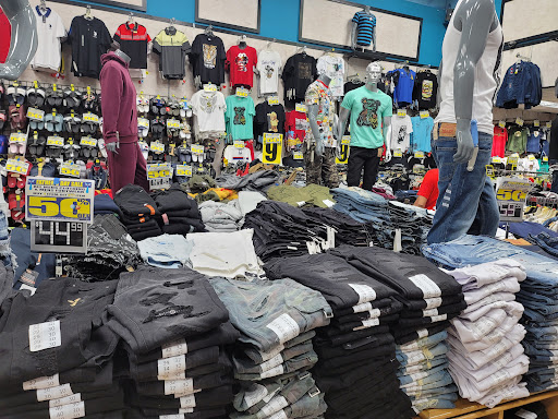 Clothing Store «V.I.M.», reviews and photos, 863 Broad St, Newark, NJ 07102, USA