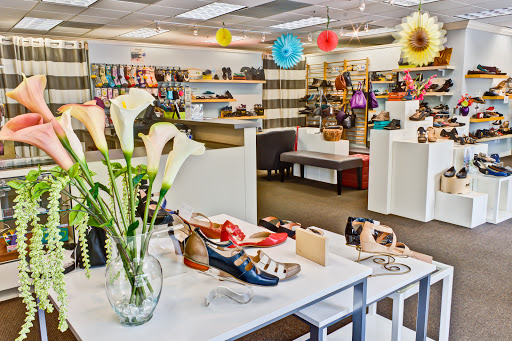 Shoe Store «Shoes On Solano», reviews and photos, 5933 College Ave, Oakland, CA 94618, USA