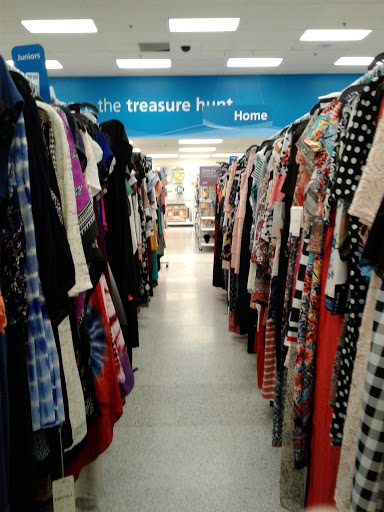 Clothing Store «Ross Dress for Less», reviews and photos, 2931 S 38th St, Tacoma, WA 98409, USA