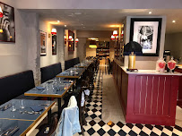 Bar du Restaurant italien Cacio e Pepe Bottega Romana à Paris - n°5