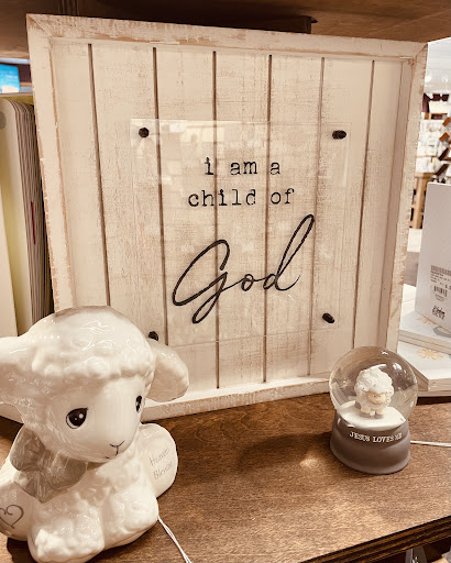 Christian Book Store «Banner Books - Parable Christian Store», reviews and photos, 2913 Niles Ave, St Joseph, MI 49085, USA