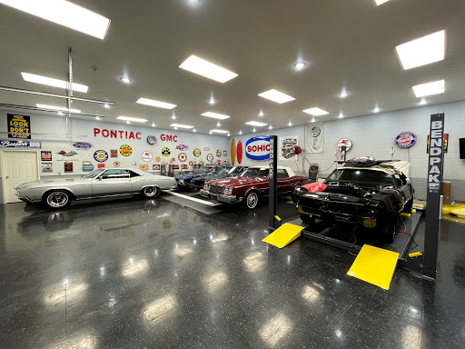 Porter's Toy Barn Detailing & Restoration en Wheeling