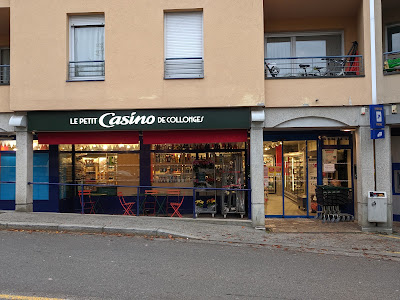 Le Petit Casino à Collonges-sous-Salève