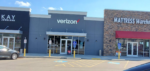 Shopping Mall «Beaver Valley Mall», reviews and photos, 570 Beaver Valley Mall Blvd, Monaca, PA 15061, USA