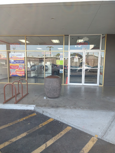 Laundry Service «Coin Laundry», reviews and photos, 829 W Indian School Rd, Phoenix, AZ 85013, USA