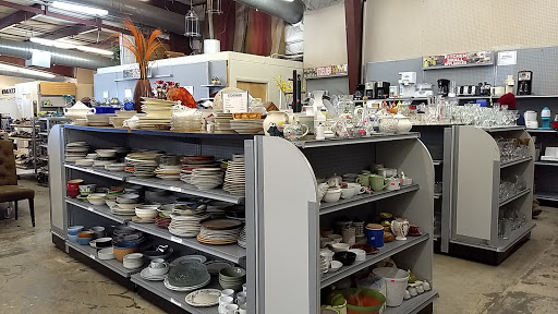 Thrift Store «Snowline Hospice Thrift Store Folsom», reviews and photos, 616 E Bidwell St, Folsom, CA 95630, USA