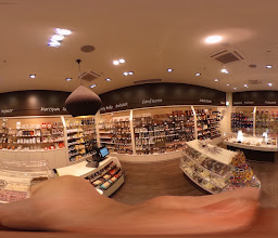 Hussel Chocolate photo