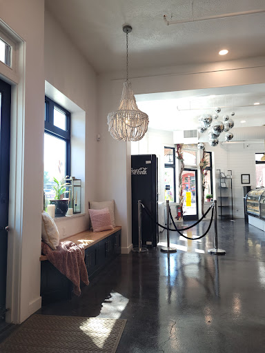 Bakery «Sweet Cake Bake Shop», reviews and photos, 237 W 200 N, Kaysville, UT 84037, USA