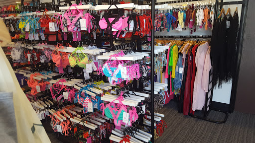 Swimwear store Fullerton