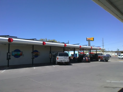 Fast Food Restaurant «Sonic Drive-In», reviews and photos, 401 S Santa Fe Ave, Pueblo, CO 81003, USA
