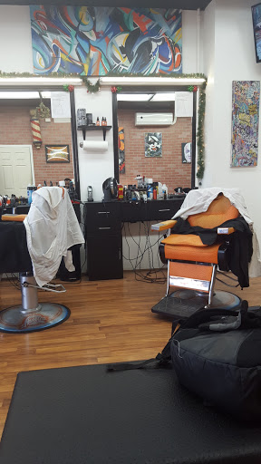 Barber Shop «The Hustle Barbershop», reviews and photos, 135-22 Hillside Avenue, Richmond Hill, NY 11418, USA