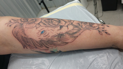 Find finger tattoo ideas for men for your next unique tattoo in Jasper at Addictive Ink tattoo and piercing studio