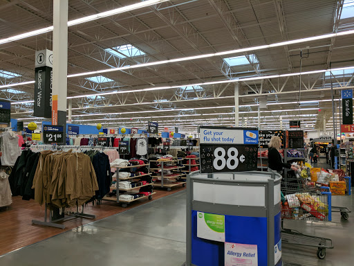 Discount Store «Walmart», reviews and photos, 6501 Veterans Memorial Pkwy, Crestwood, KY 40014, USA