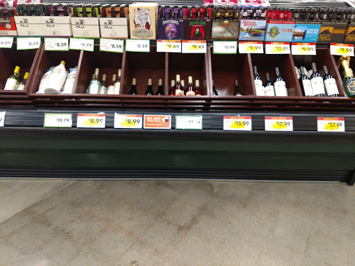 Grocery Store «Family Fresh Market», reviews and photos, 3920 2nd Ave, Kearney, NE 68847, USA