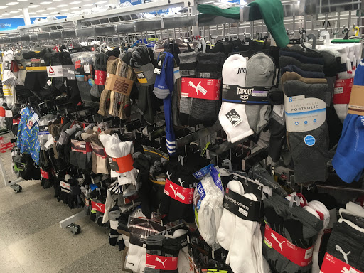 Clothing Store «Ross Dress for Less», reviews and photos, 1950 N Dixie Hwy, Elizabethtown, KY 42701, USA