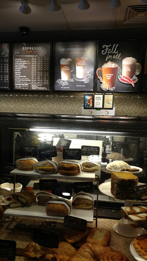 Coffee Shop «Starbucks», reviews and photos, 522 Shoppes Blvd, North Brunswick Township, NJ 08902, USA