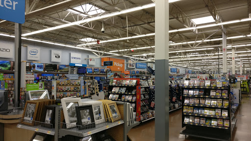 Department Store «Walmart Supercenter», reviews and photos, 1098 Frederick Blvd, Portsmouth, VA 23707, USA