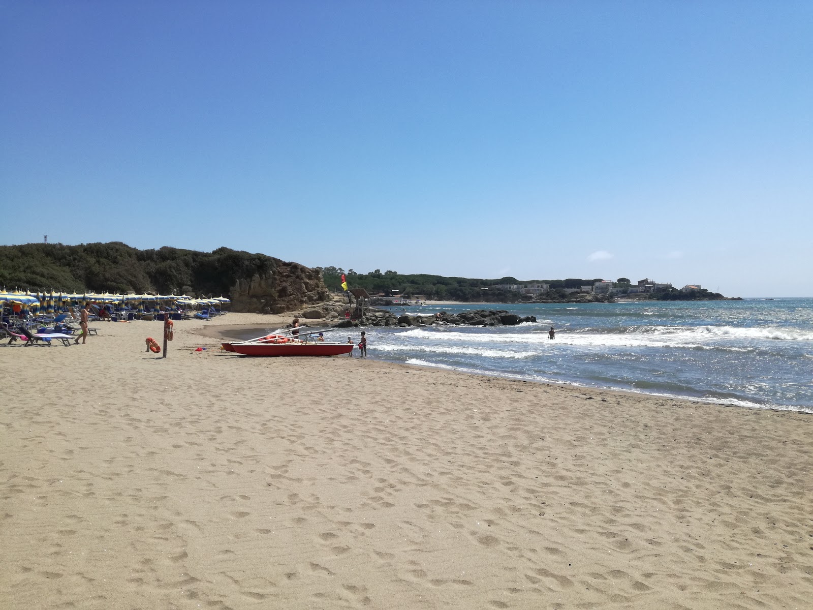 Φωτογραφία του Er Corsaro beach με επίπεδο καθαριότητας πολύ καθαρό