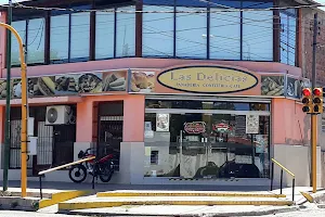 Panadería y Cafetería Las Delicias image