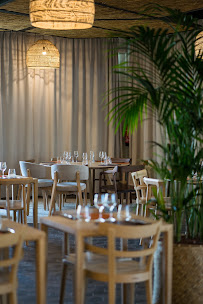 Atmosphère du Restaurant TABLE-EPICERIE Cannes Mandelieu - n°6