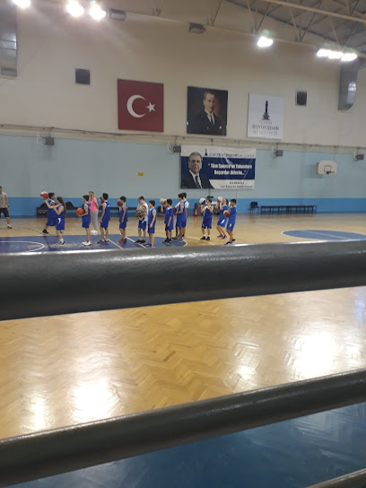 Naim Süleymanoğlu Spor Kompleksi