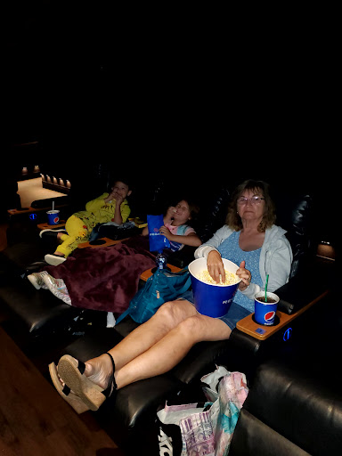 Movie Theater «Regal Cinemas Pastime Pavilion 8», reviews and photos, 929 N Lake Dr, Lexington, SC 29072, USA