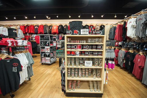 Sportswear Store «Rally House Rookwood», reviews and photos, 2705 Edmondson Rd, Cincinnati, OH 45209, USA