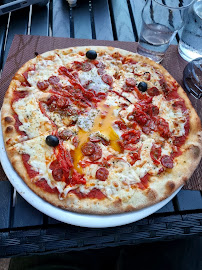 Plats et boissons du Pizzeria La Piazza à Tarare - n°4