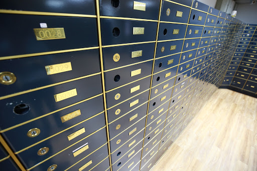 CB Lockers Bang Rak Bangkok Safe Deposit Boxes Rental