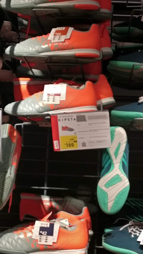 商店购买手球鞋 香港