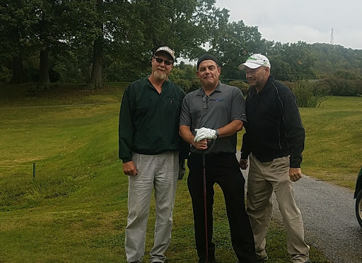 Golf Course «Twin Oaks Golf & Plantation Club», reviews and photos, 450 E 43rd St, Covington, KY 41015, USA