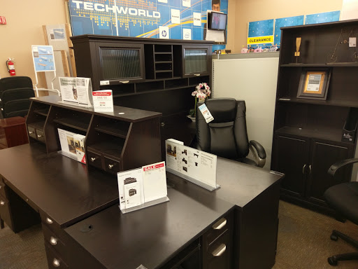 Office Supply Store «OfficeMax», reviews and photos, 145 E Auburn Rd, Rochester Hills, MI 48307, USA