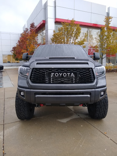 Toyota Dealer «Andy Mohr Toyota», reviews and photos, 8941 E US Hwy 36, Avon, IN 46123, USA