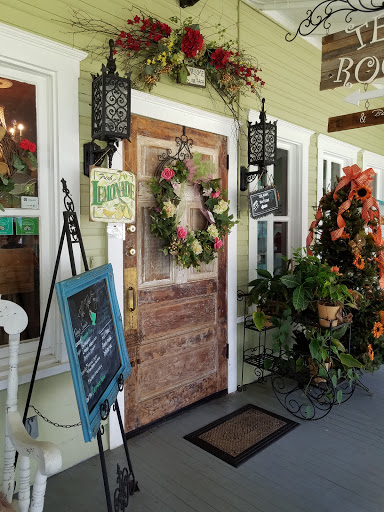 Tea House «The Tilted Teacup Tea Room and Boutique», reviews and photos, 103 S Saxon Ave, Brooksville, FL 34601, USA