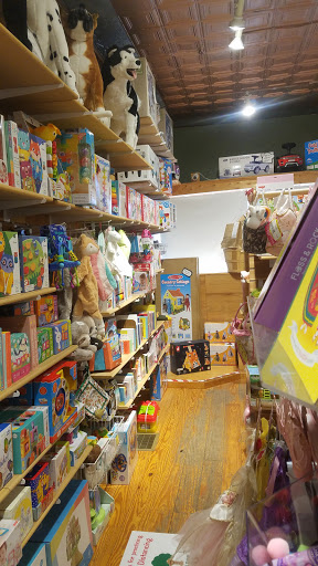 Toy Store «The TreeHouse Toy Store», reviews and photos, 793 Elmwood Ave, Buffalo, NY 14222, USA