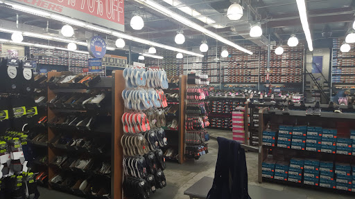 Stores to buy boots Tampa