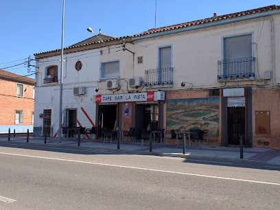 Cafe Bar La Pista - C. Ramón y Cajal, 68, 50730 El Burgo de Ebro, Zaragoza, Spain