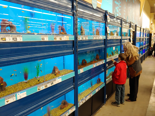 Pet Supply Store «Petco Animal Supplies», reviews and photos, 911 N Stratford Rd c, Moses Lake, WA 98837, USA