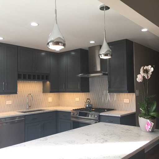 Kitchen Remodeler «Chicagoland Remodeling | Home, Kitchen & Bathroom Remodeling Contractors Elmwood Park», reviews and photos, 2130 N Harlem Ave, Elmwood Park, IL 60707, USA