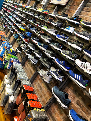 Shoe Store «Movin Shoes», reviews and photos, 528 S Park St, Madison, WI 53715, USA