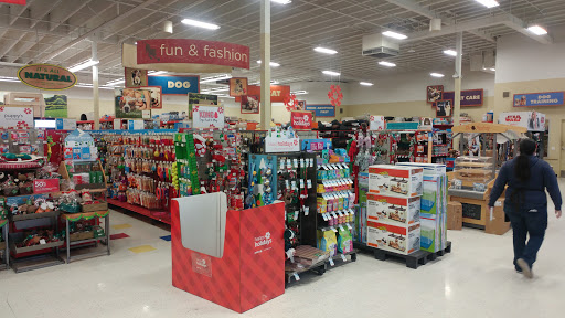 Pet Supply Store «Petco Animal Supplies», reviews and photos, 516 Valley Mall Pkwy, East Wenatchee, WA 98802, USA