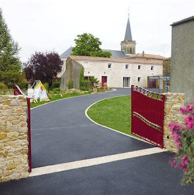 Daniel Moquet signe vos allées - Ent. Tillier à Gevrey-Chambertin