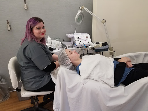 Hair Salon «Ulta Beauty», reviews and photos, 411 Eisenhower Dr, Hanover, PA 17331, USA