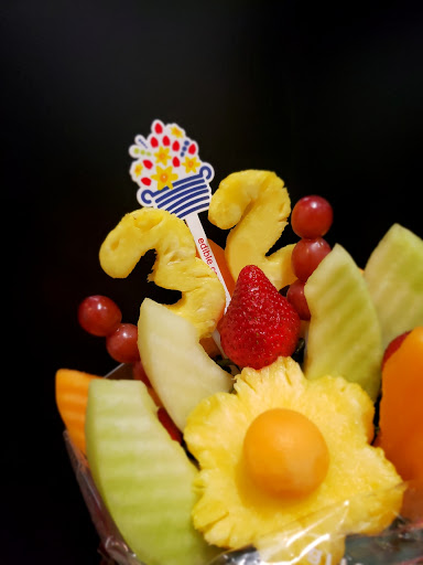 Gift Shop «Edible Arrangements», reviews and photos, 3130 Sugarloaf Pkwy, Lawrenceville, GA 30045, USA