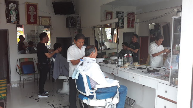 Peluquería El Astro - Barbería