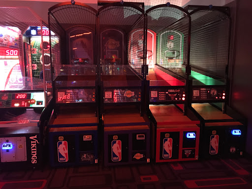 Bowling Alley «Bowlero Lakeville», reviews and photos, 11129 162nd St W, Lakeville, MN 55044, USA