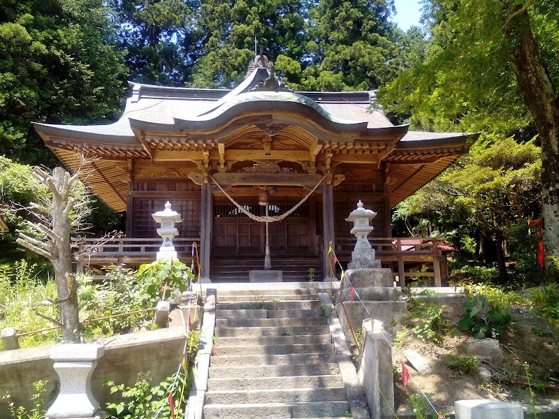 麓山神社