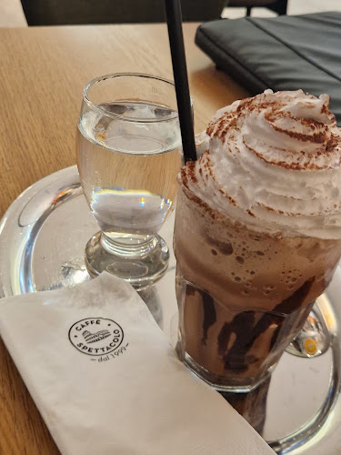 Caffè Spettacolo Öffnungszeiten